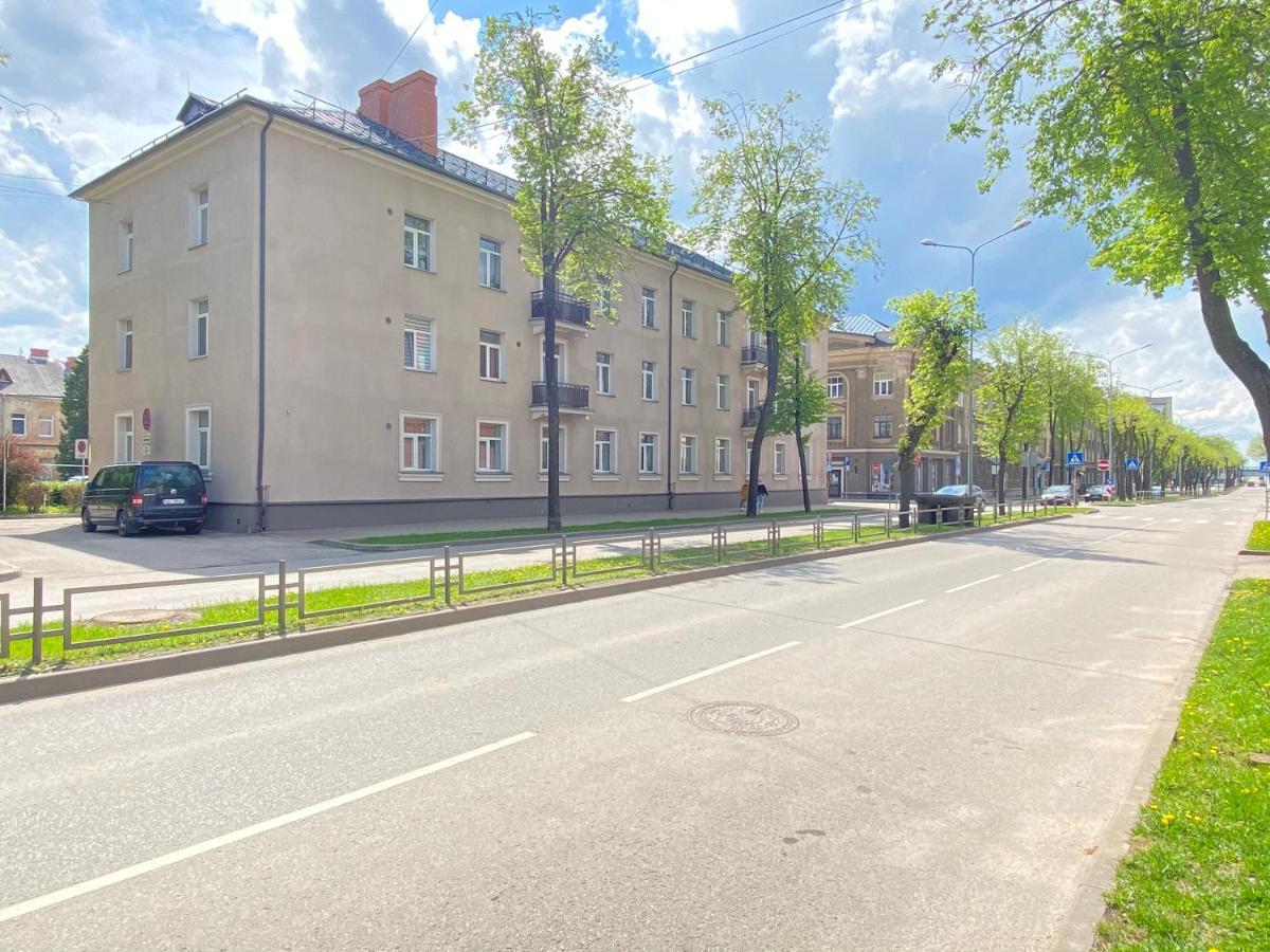 Imanta Apartment داوُجافبيلسْ المظهر الخارجي الصورة